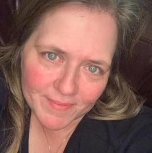 Meet your Posher, Shellie